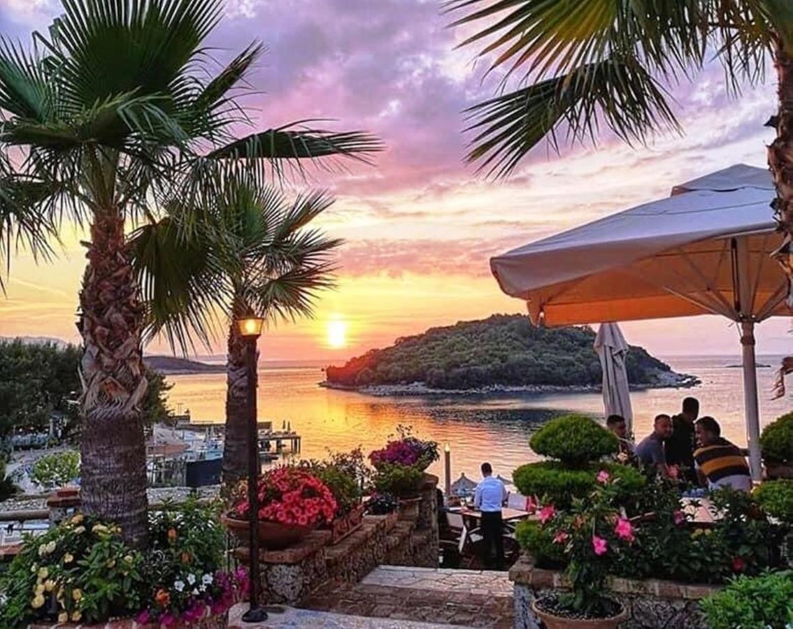 Luxury Holiday In Royal Apartment For King And Queen Sarandë 외부 사진