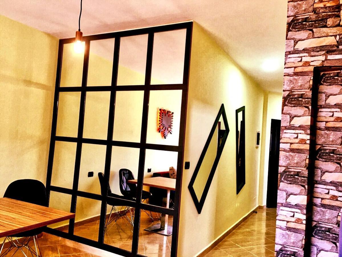 Luxury Holiday In Royal Apartment For King And Queen Sarandë 외부 사진