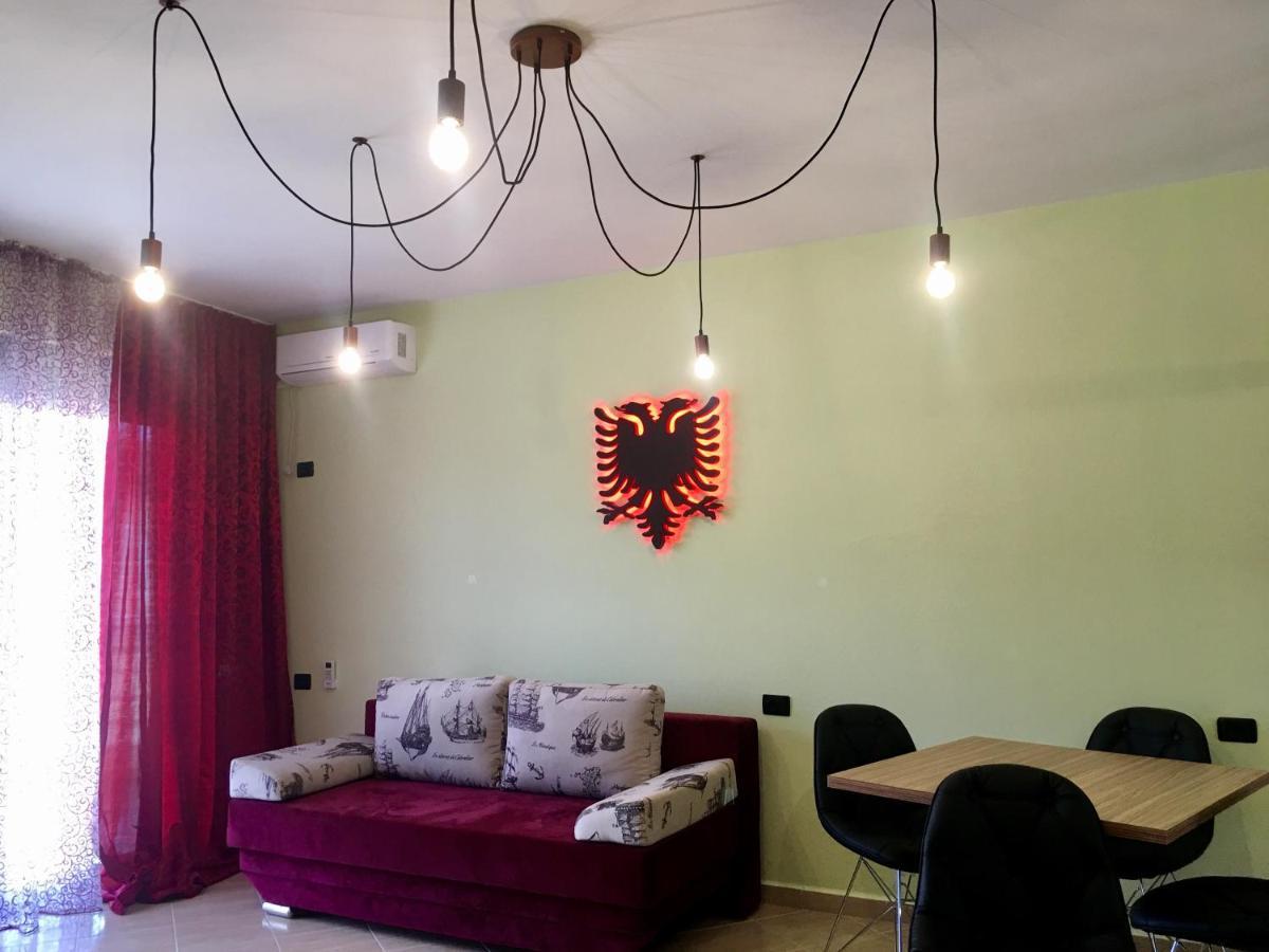 Luxury Holiday In Royal Apartment For King And Queen Sarandë 외부 사진