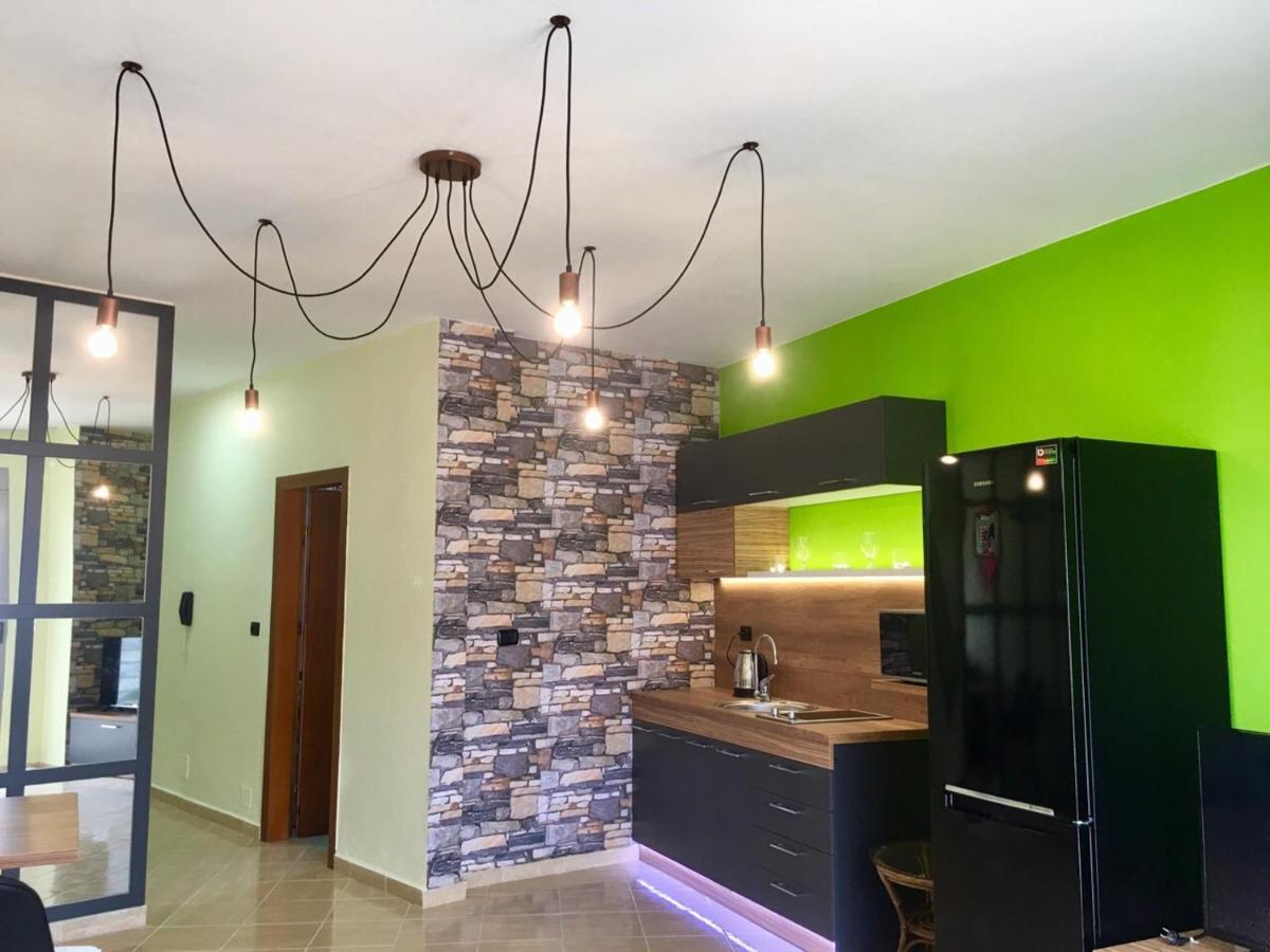 Luxury Holiday In Royal Apartment For King And Queen Sarandë 외부 사진