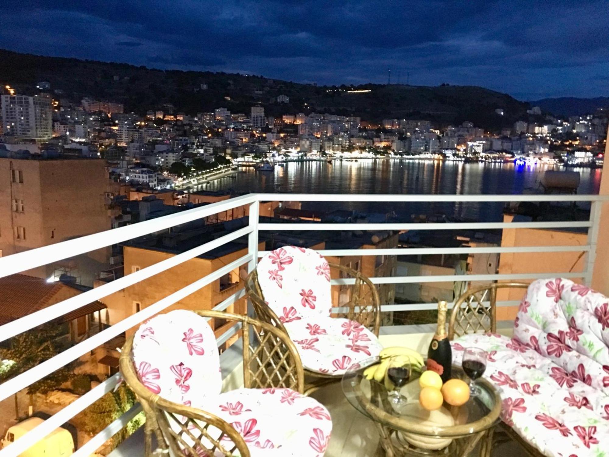 Luxury Holiday In Royal Apartment For King And Queen Sarandë 외부 사진