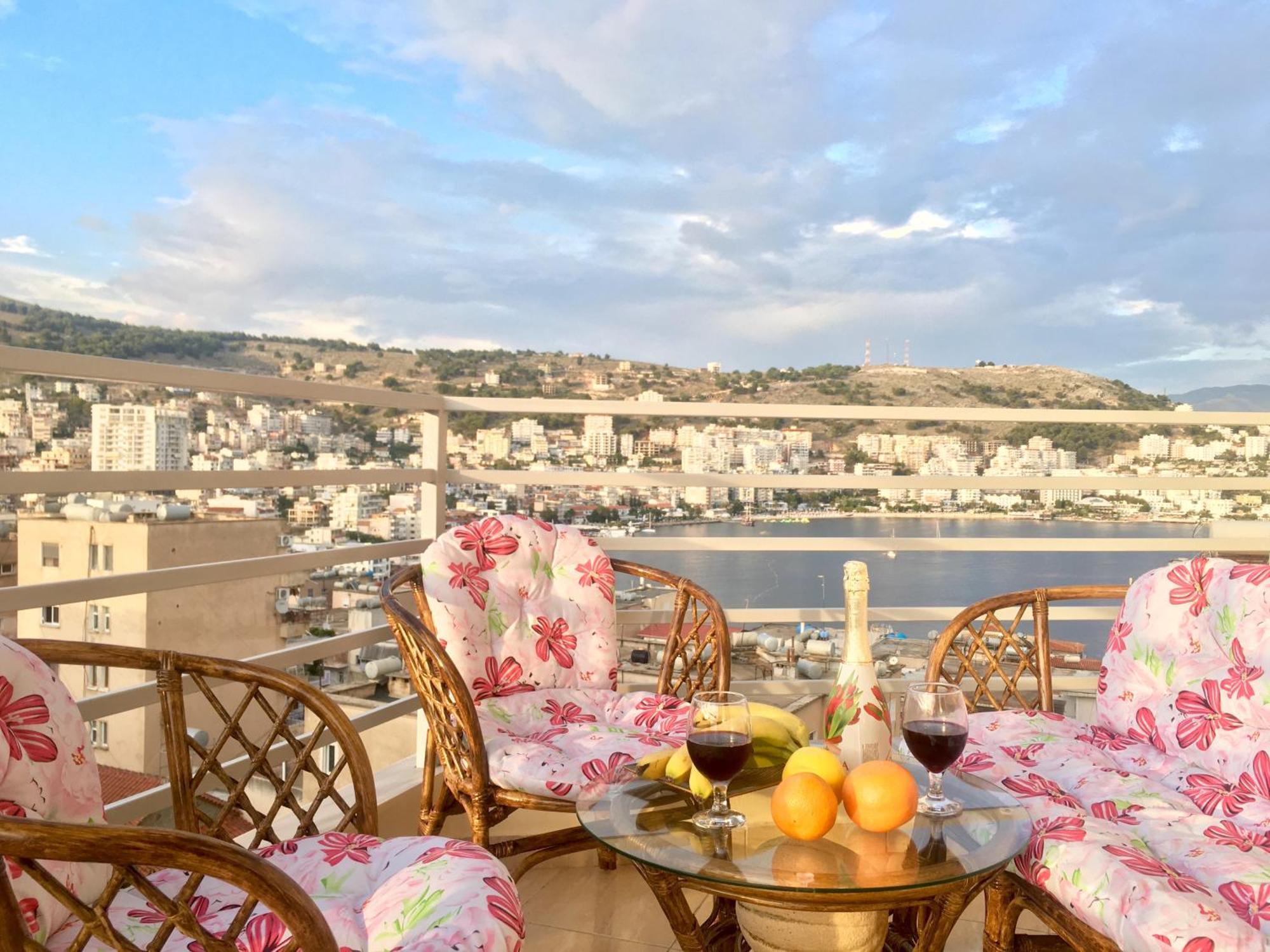 Luxury Holiday In Royal Apartment For King And Queen Sarandë 외부 사진