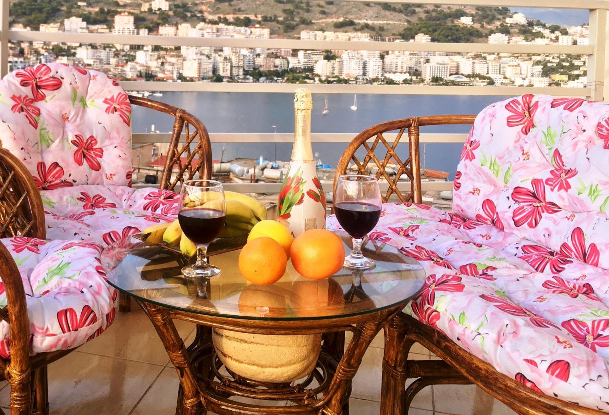 Luxury Holiday In Royal Apartment For King And Queen Sarandë 외부 사진