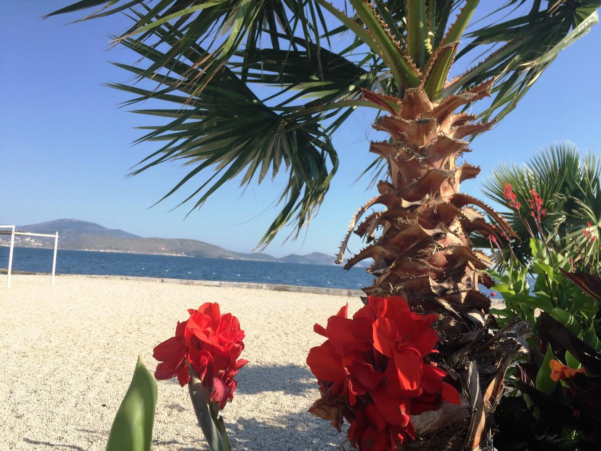 Luxury Holiday In Royal Apartment For King And Queen Sarandë 외부 사진